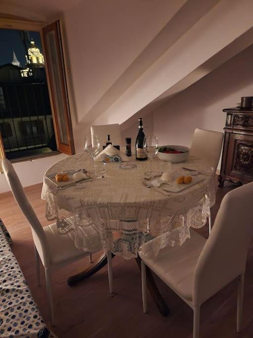 Fil-Rouge - Elegante E Tranquilla Vista In Centro Daire Torino Dış mekan fotoğraf